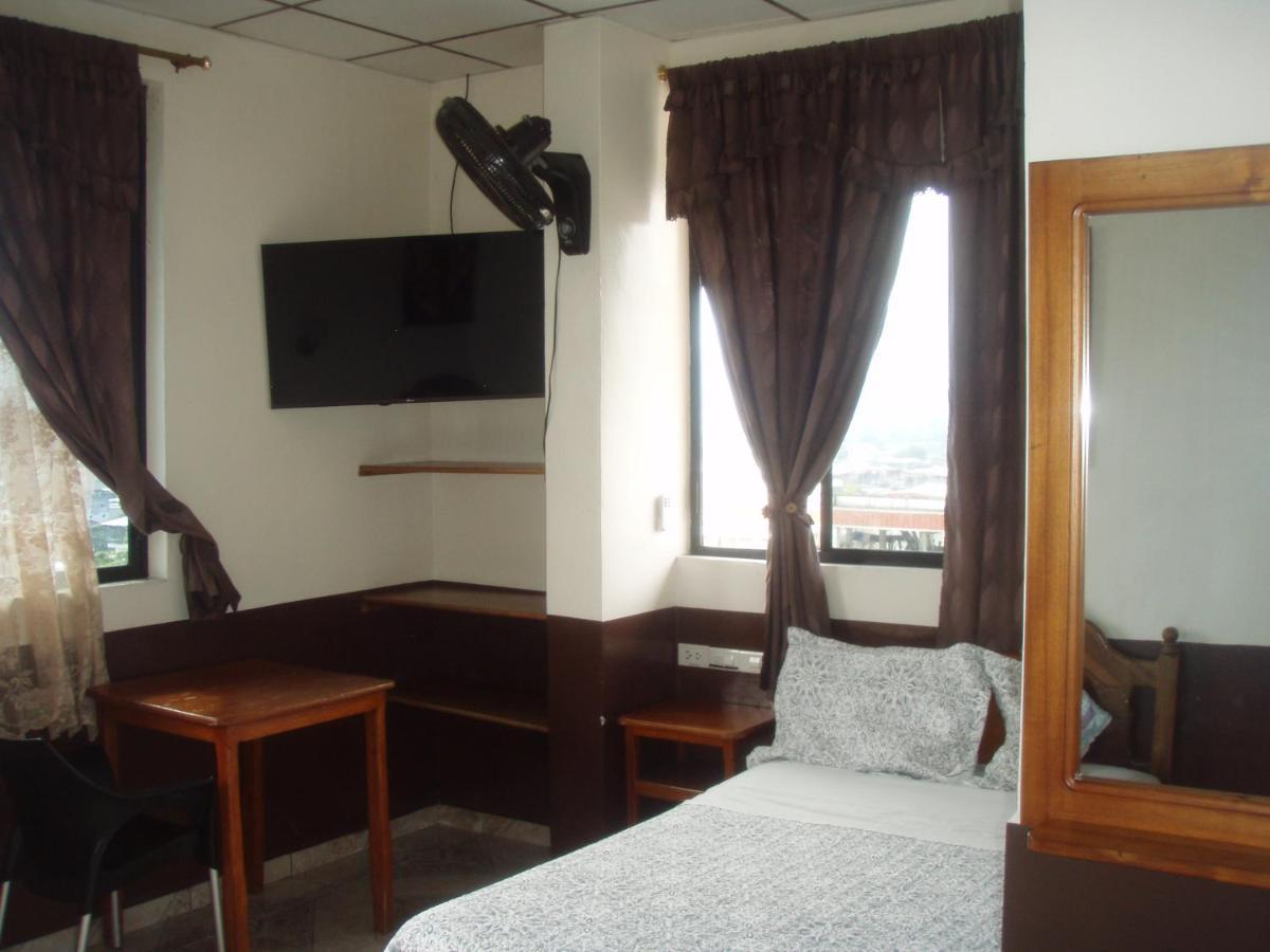 تينا Hostal Limoncocha المظهر الخارجي الصورة